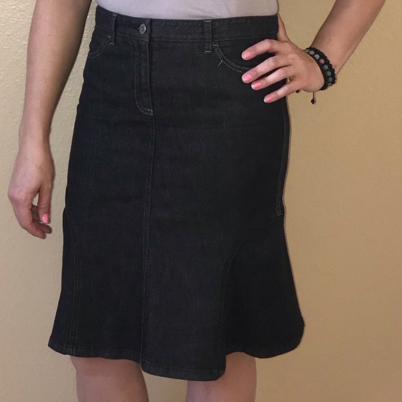 Theory Denim Skirt - Picture 2 of 6